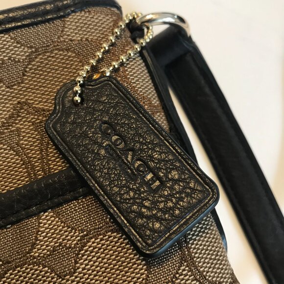 COACH Signature Canvas File Crossbody - Picture 5 of 6